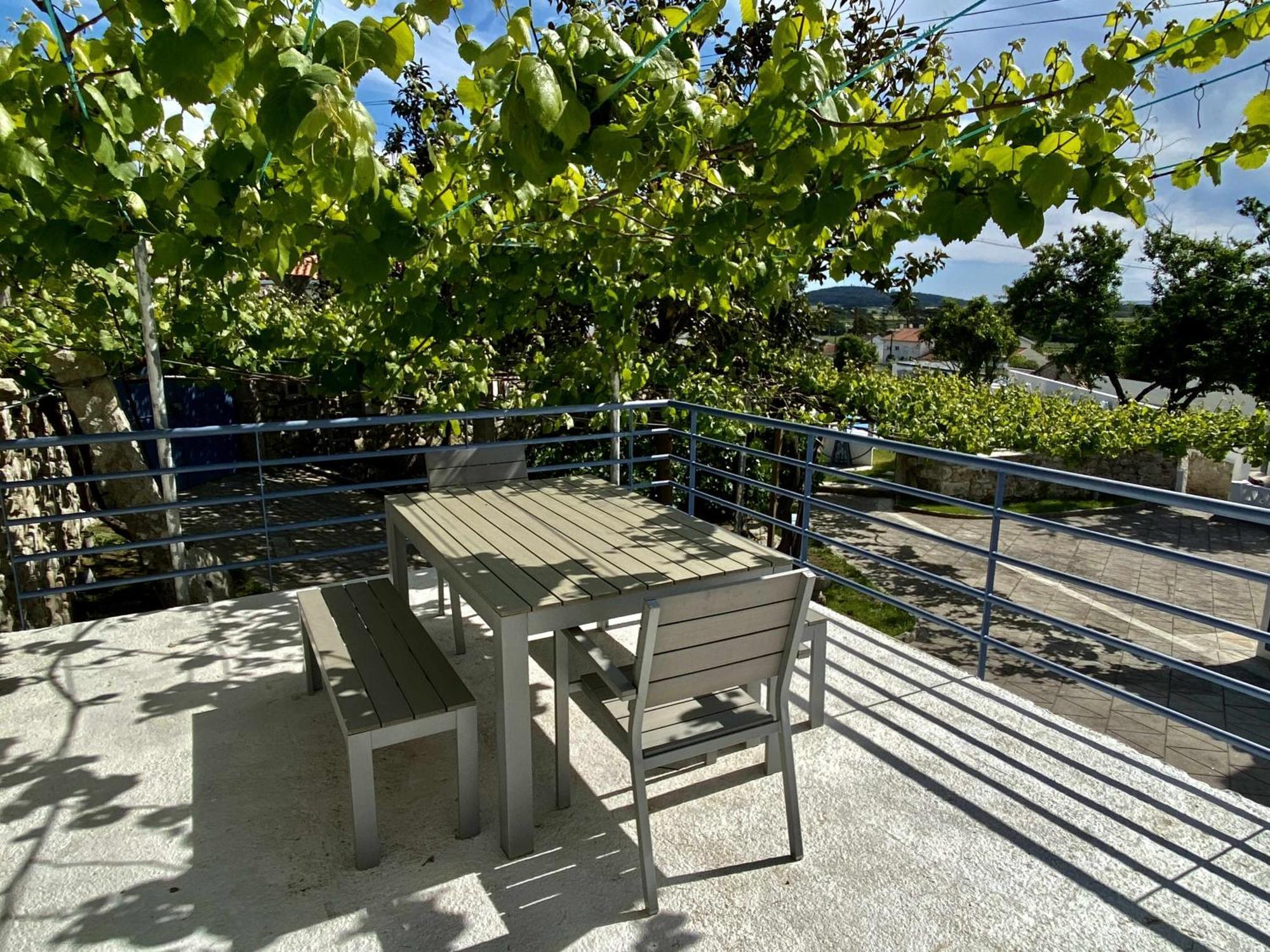 Solar Laginha - E Quartos Apartment