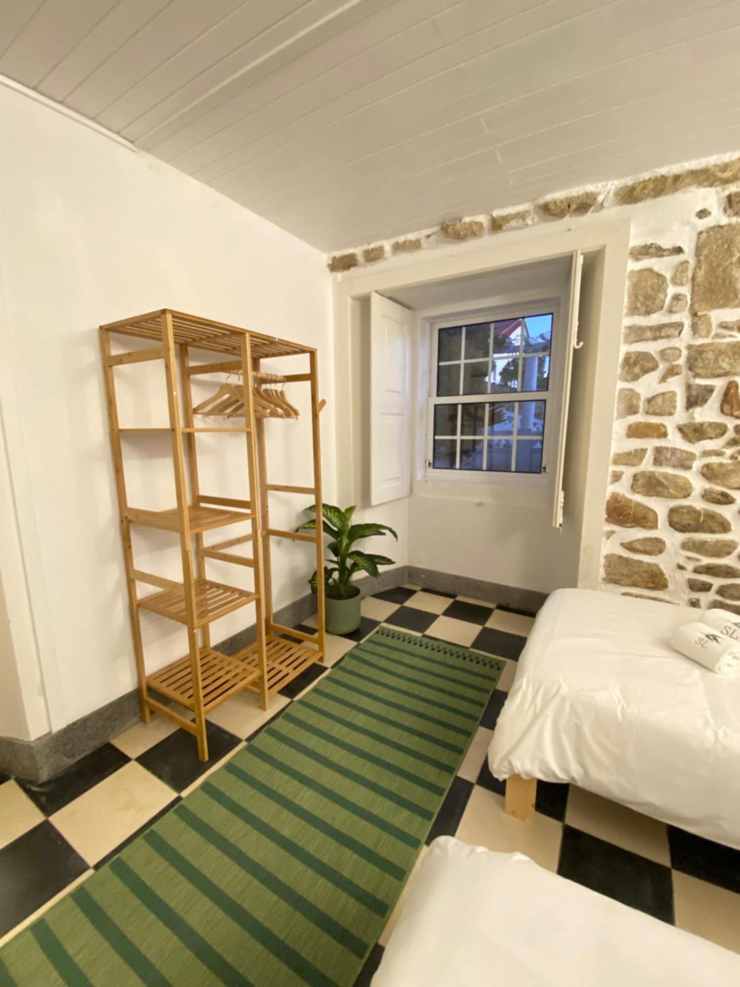 Solar Laginha - E Quartos Apartment